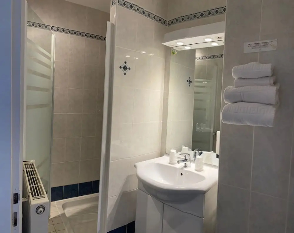 Superior Quadruple room with balcony
