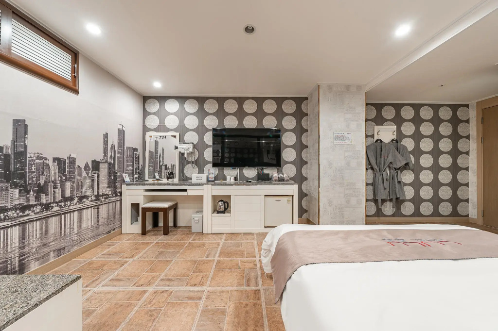 Business Design Hotel LUV - Général