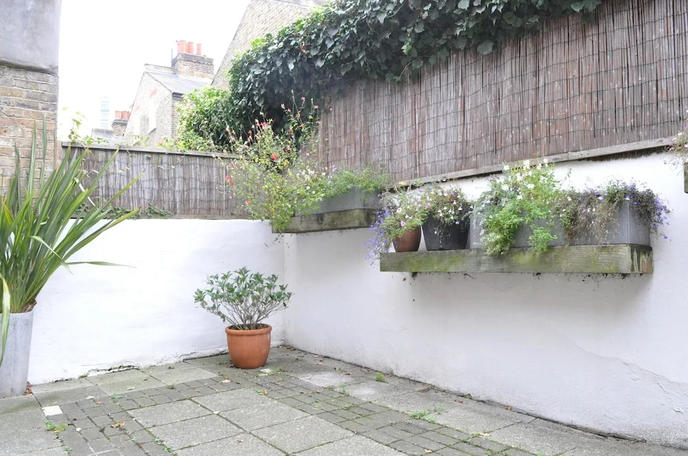 4 Bedroom Home in Great Location