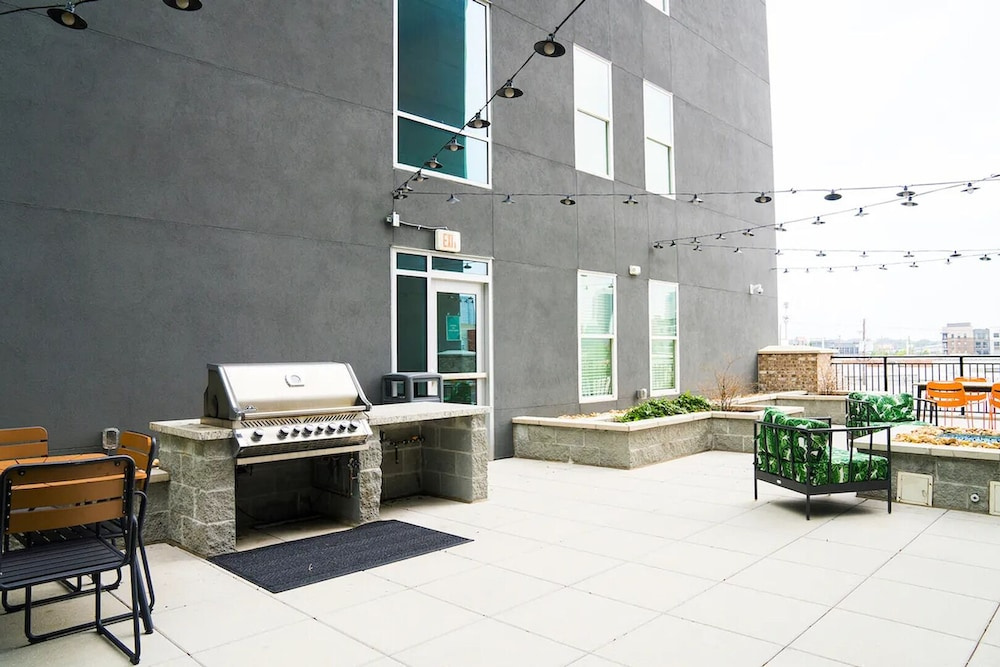 Landing Apartments near Downtown and UAB