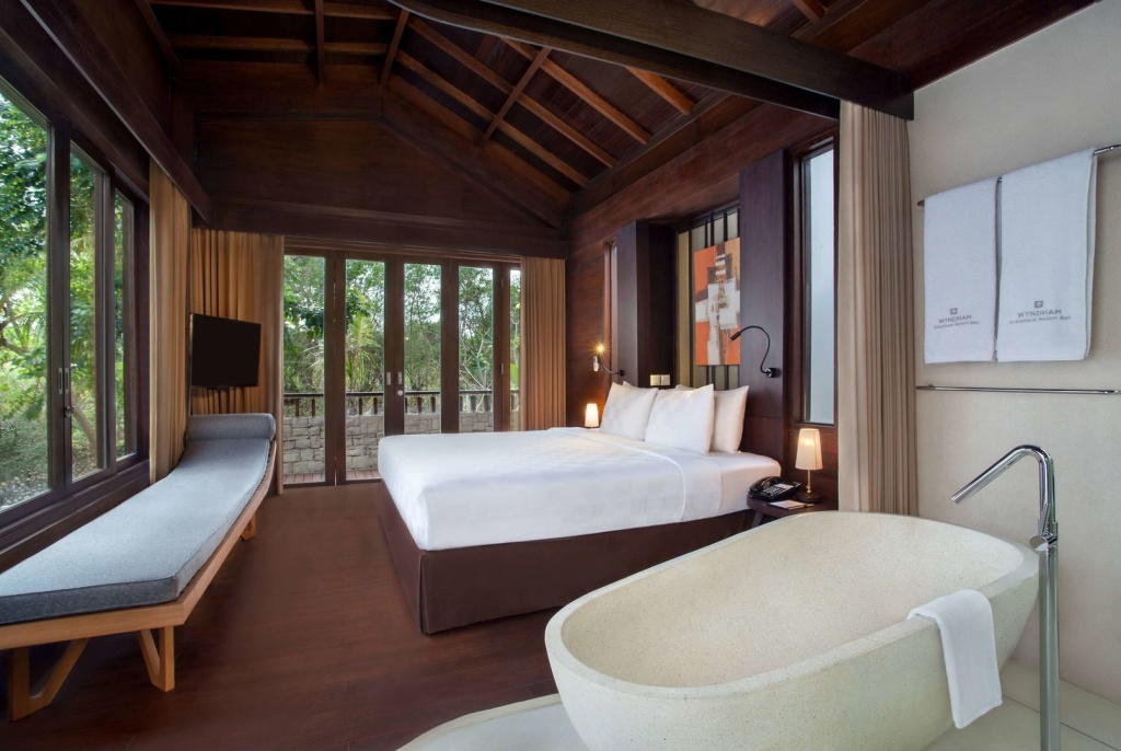 Отель Wyndham Dreamland Resort Bali в Печату