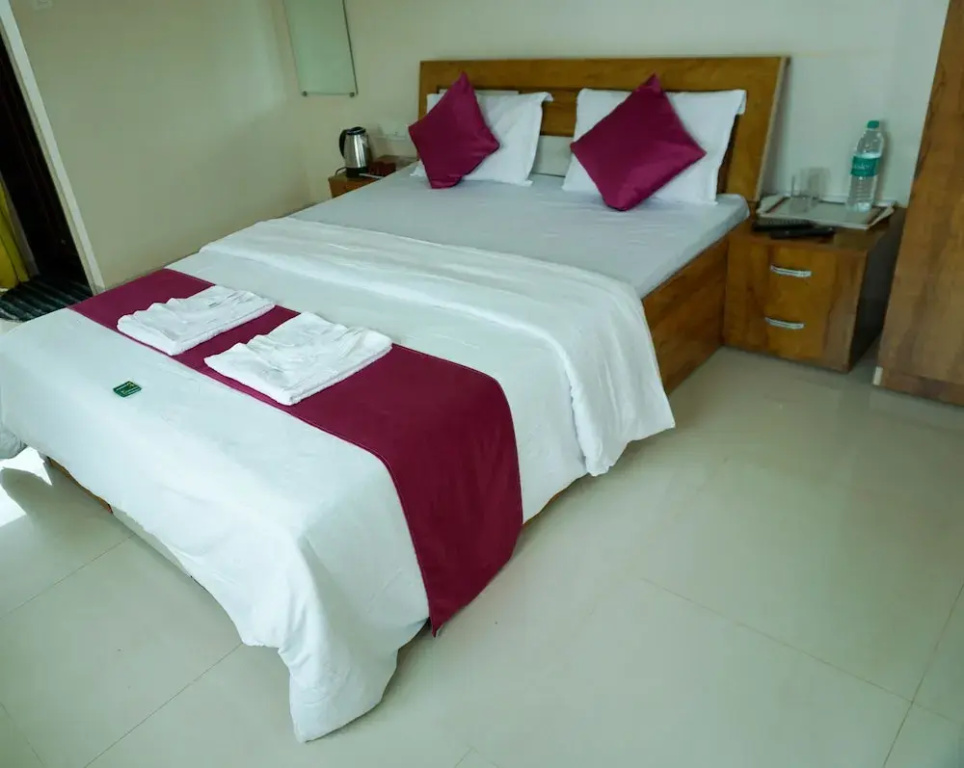 Deluxe room with balcony and with mountain view