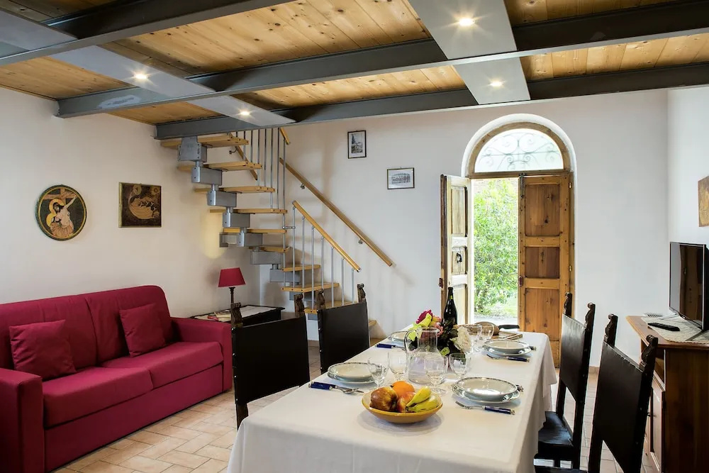 1 Bedroom Family Apartment