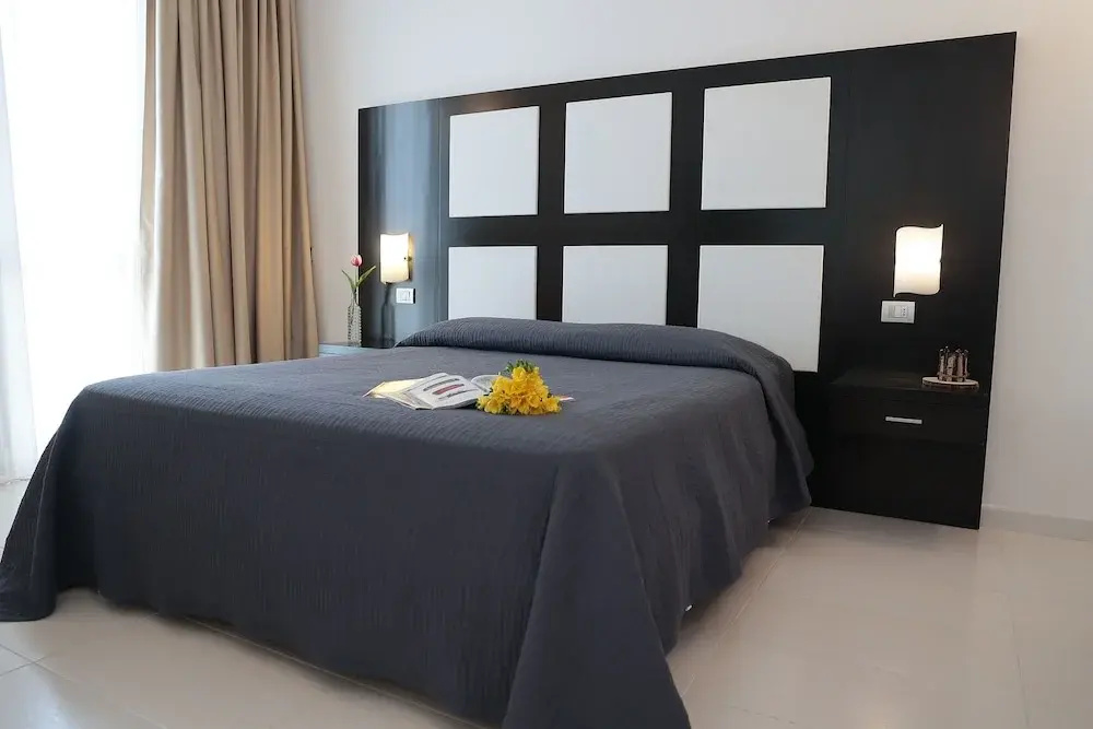 Suite with balcony and with sea view