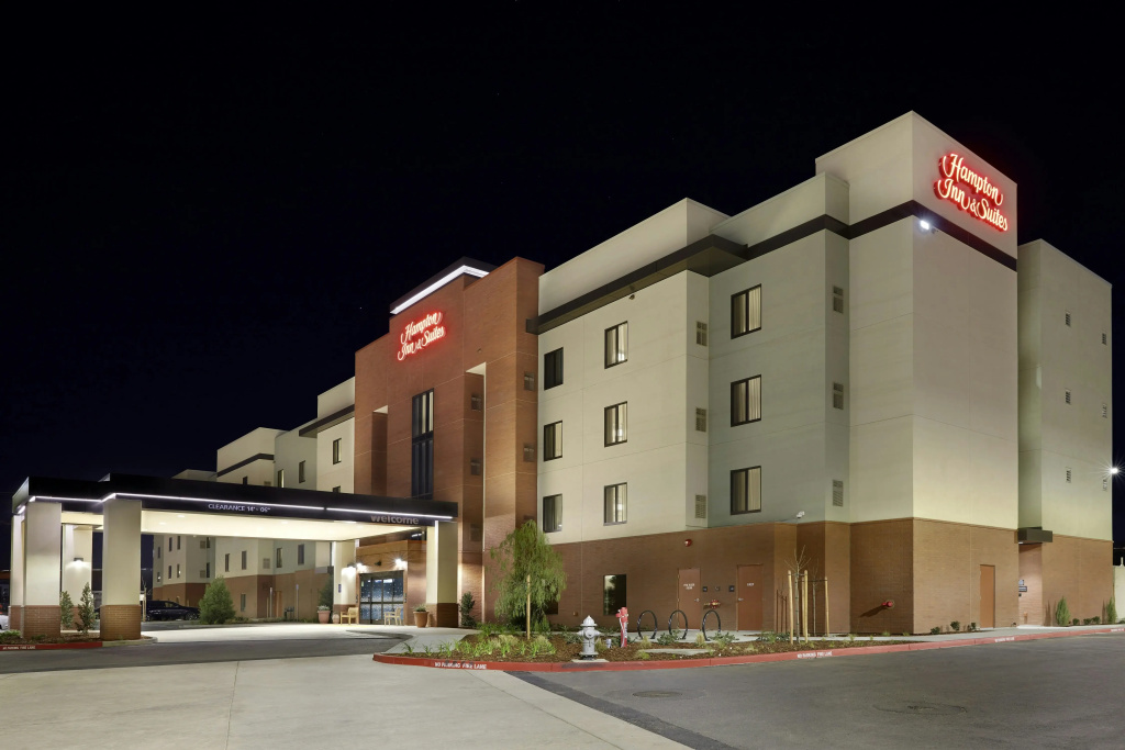 Hampton Inn & Suites Sacramento at Csus