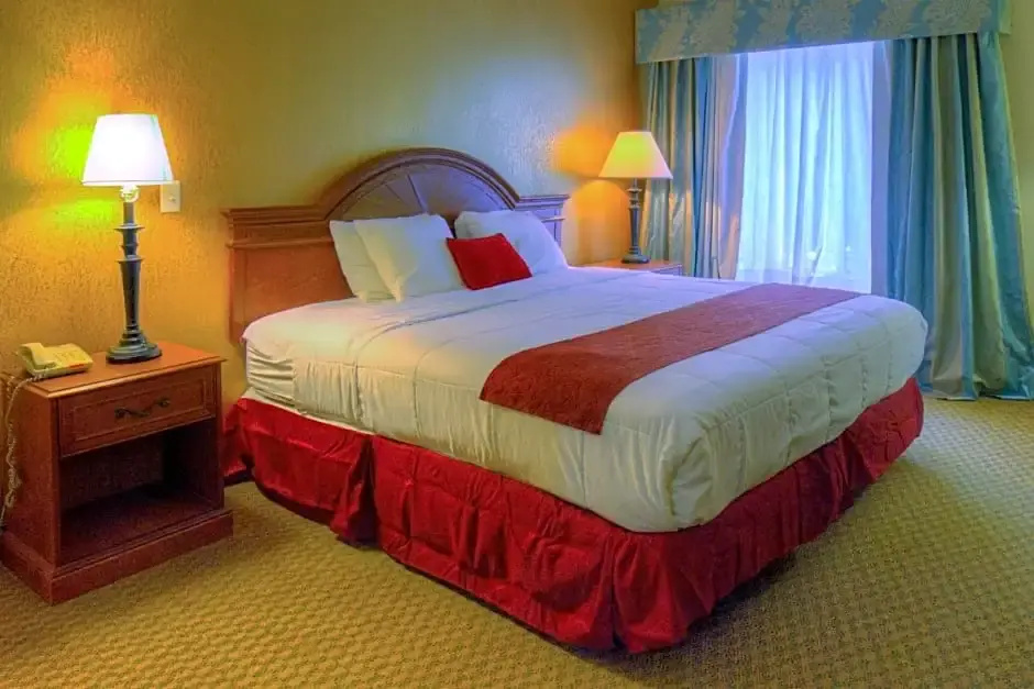 Quadruple Suite