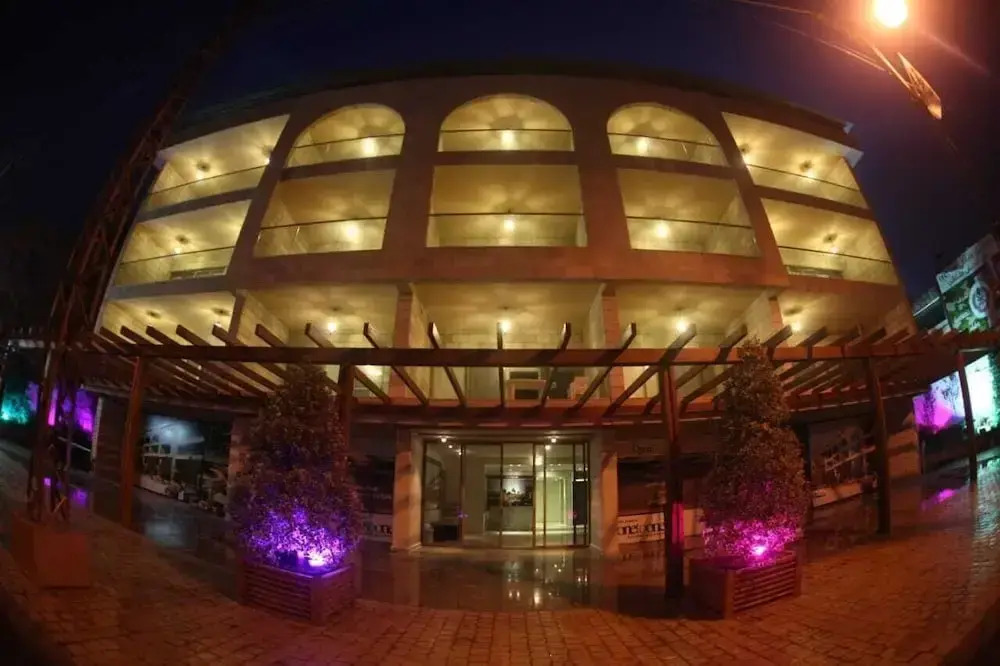 One to One Hotel & Apartments - фото 42