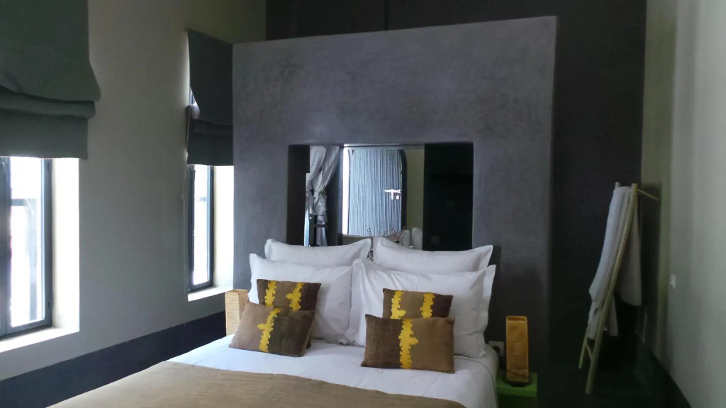 Standard Sextuple room