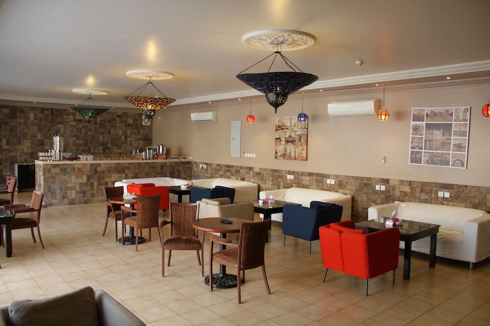 gallery_image_hidden_28