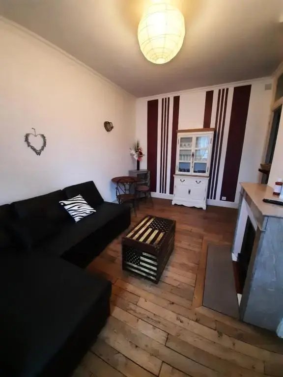 Voir la photo 2 — Joli appartement meublé