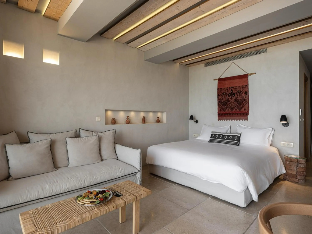 The Theodore Boutique Hotel — фото