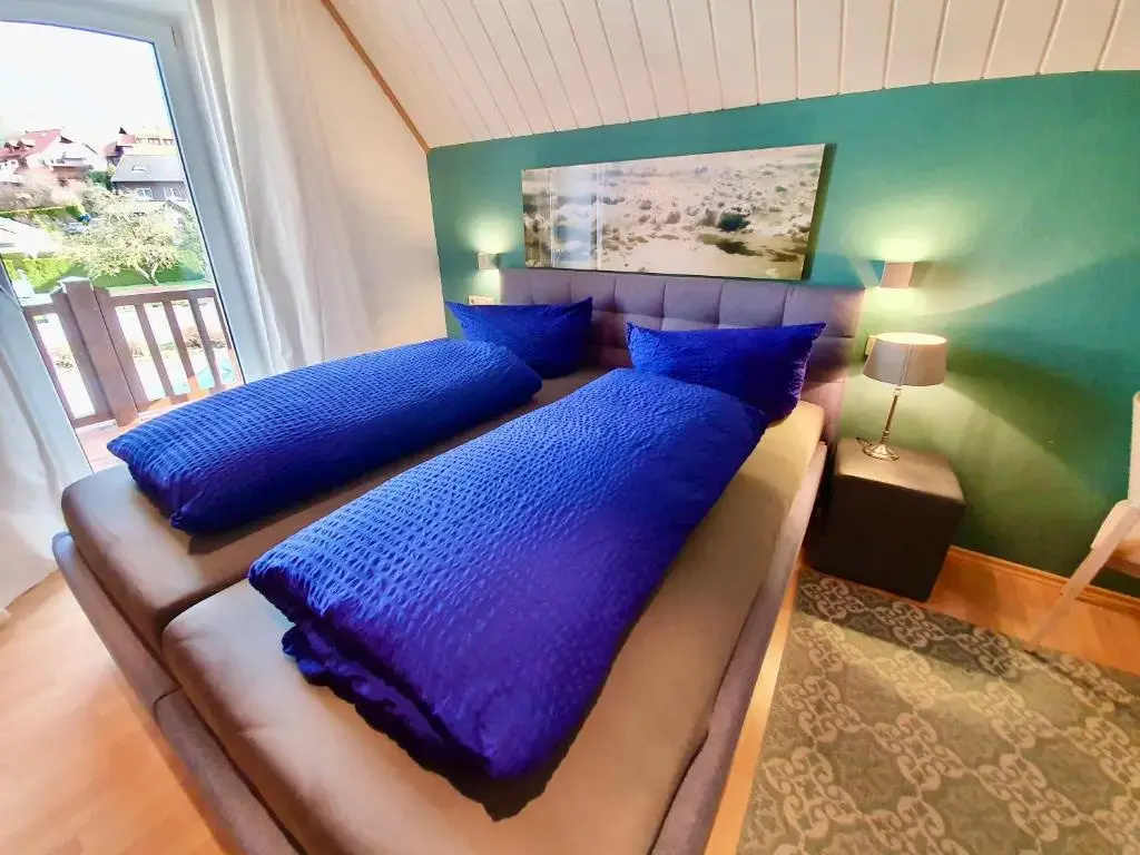 Standard Double room (full double bed)