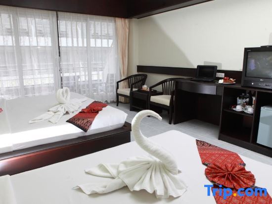 Номер Deluxe в Samui First House Hotel