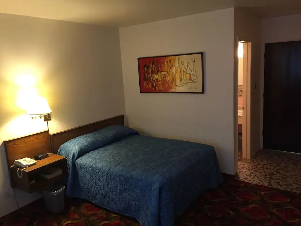Economy Quadruple room