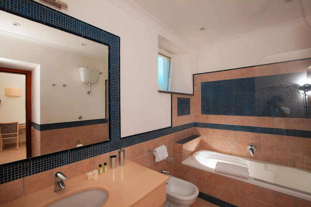 Hotel photo 26