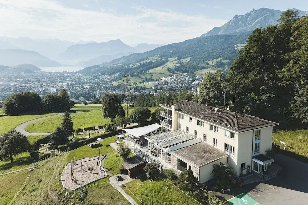Hotel photo 30