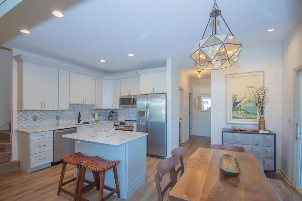 619 Porpoise Circle