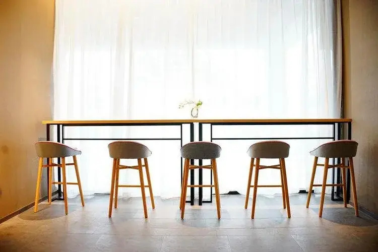Food & Beverage