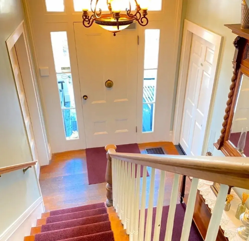 McCully House Inn