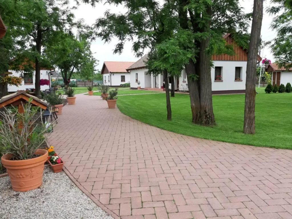 Tóth Vendégház Újfehértó