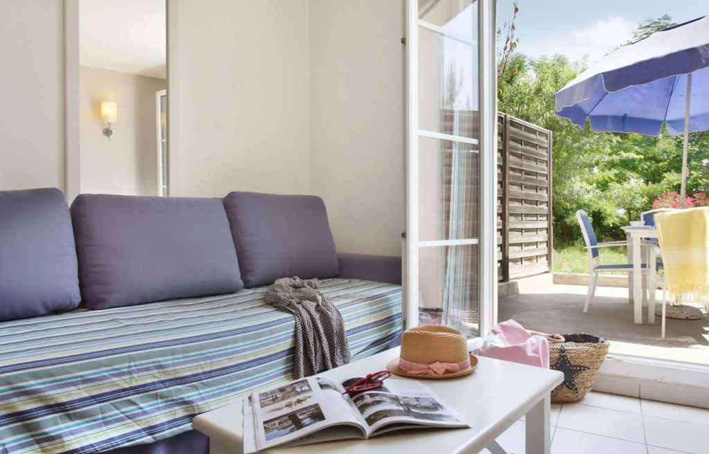 Balcony & Terrace