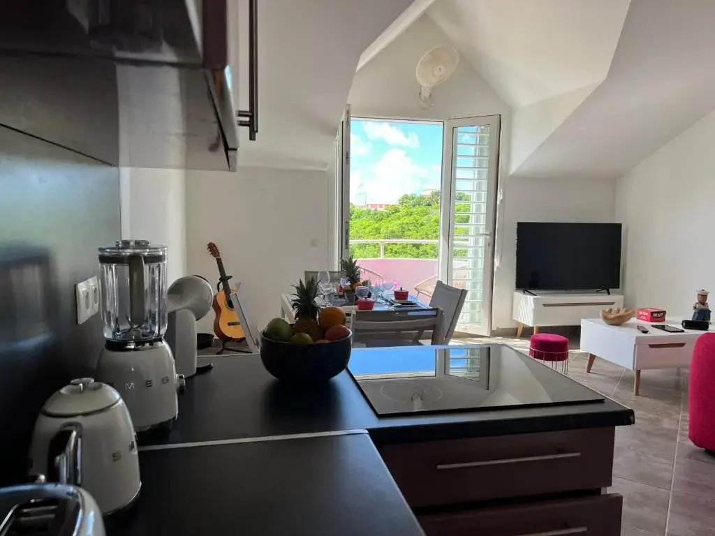 Appartement calme vue mer, proche de la plage