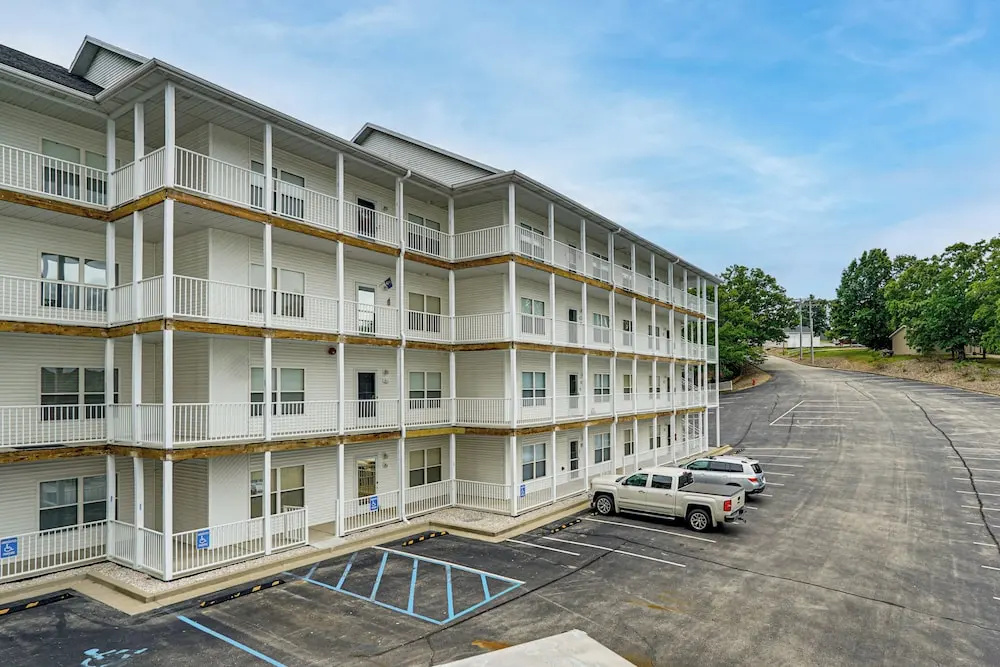 Lakefront Osage Beach Condo: Dock Your Boat Here!