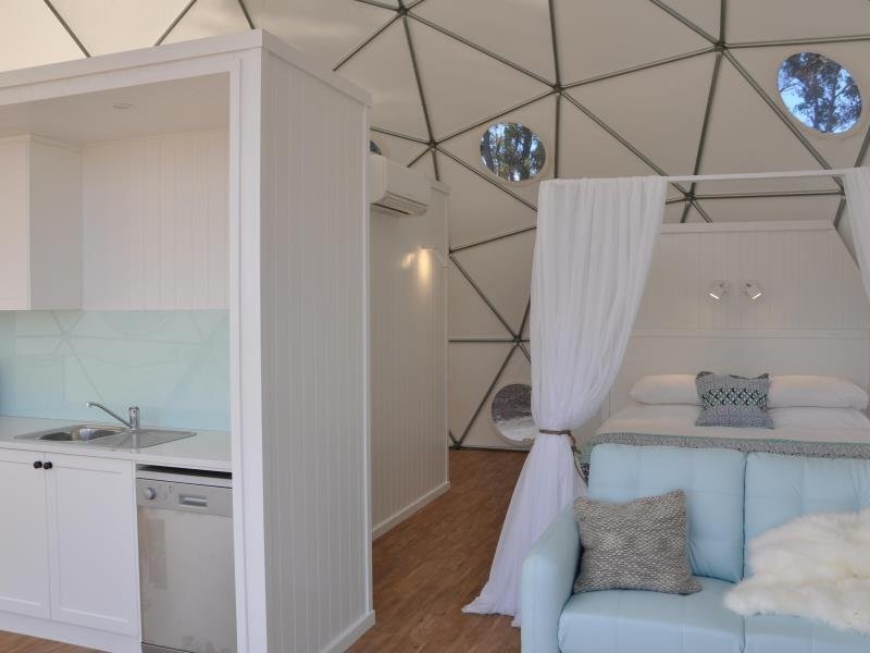 Mile End Glamping by null