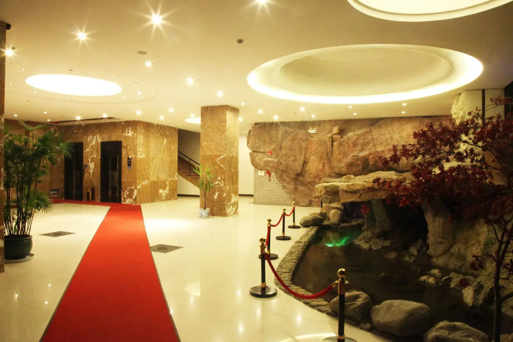 Huangshan Zhongrui Huayi Hotel - фото 9