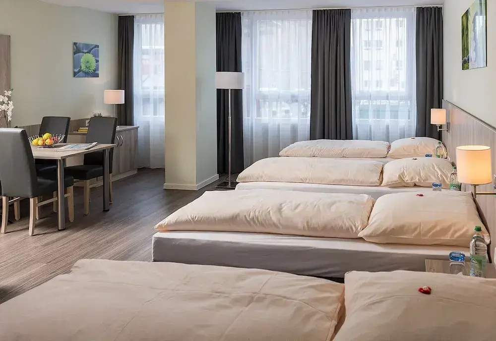 Hotel photo 8