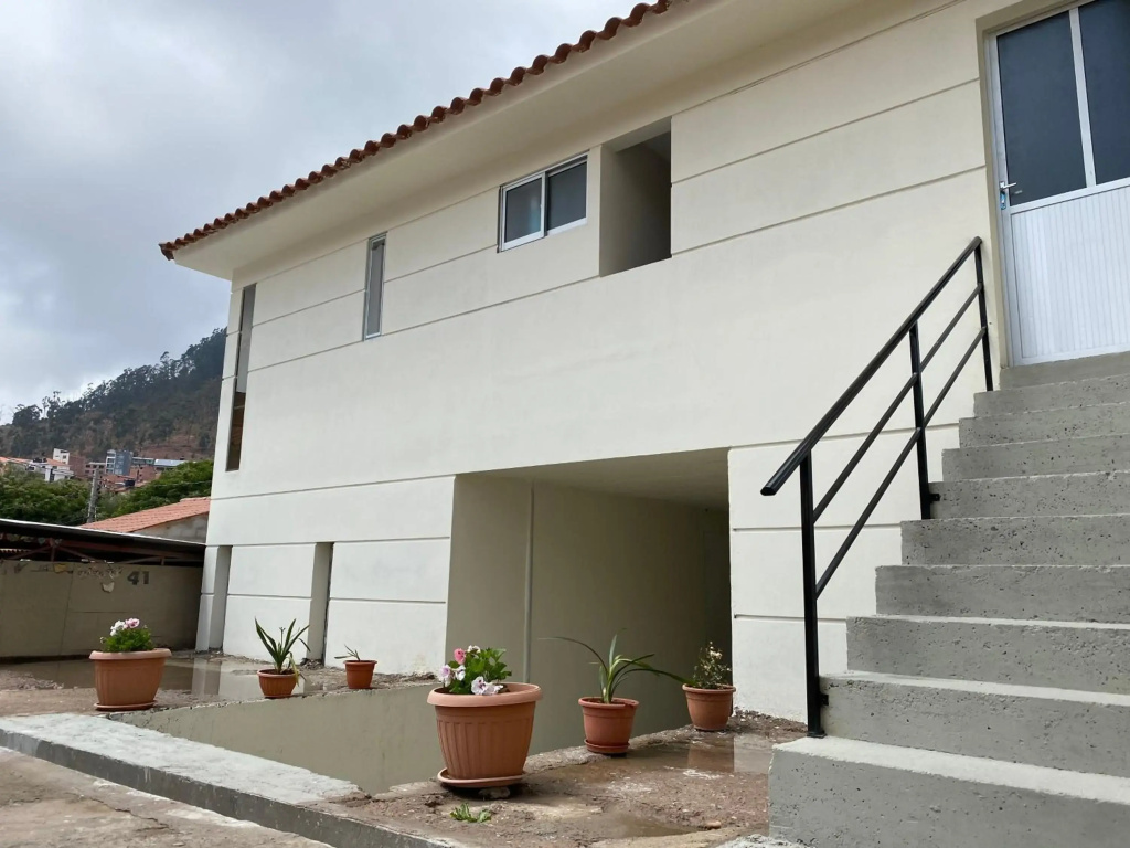 Agradable departamento con estacionamiento gratis