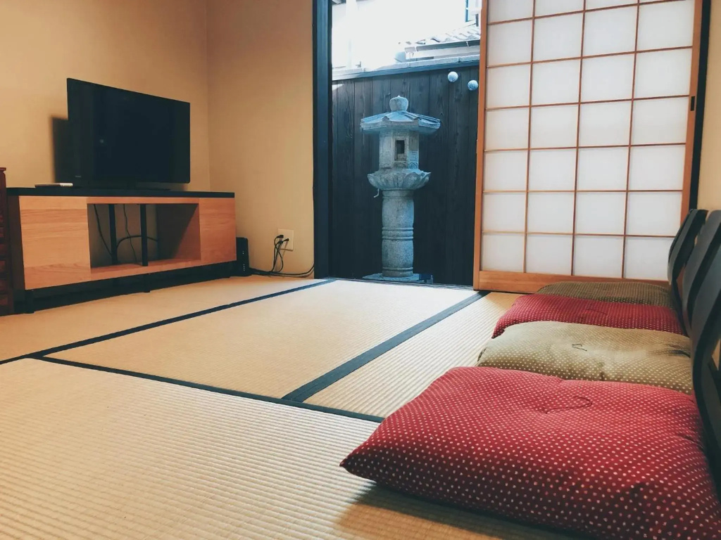 image url