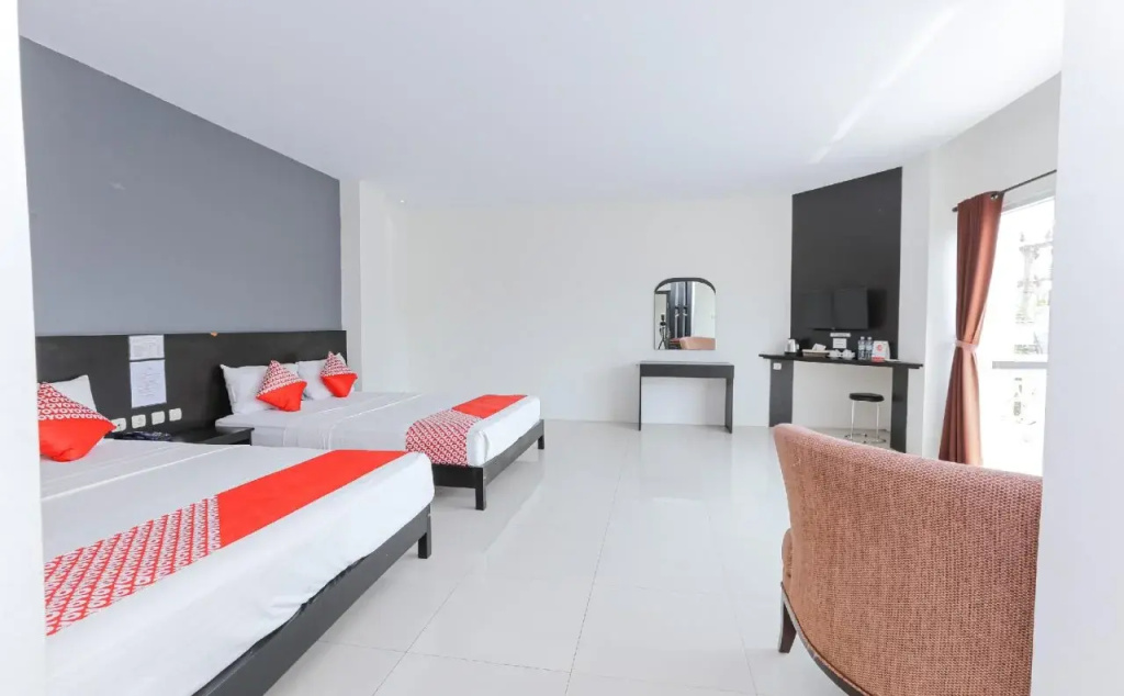 Hotel Grand Pacific by OYO Rooms - фото 7