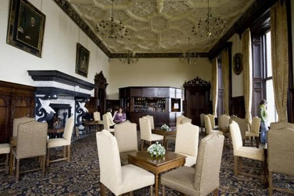 Stoke Rochford Hall - Général