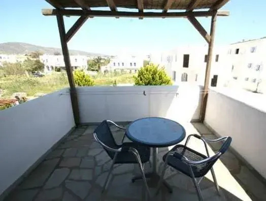 Balcony & Terrace