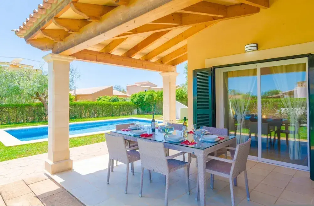 Voltora in Campos With 3 Bedrooms and 3 Bathrooms
