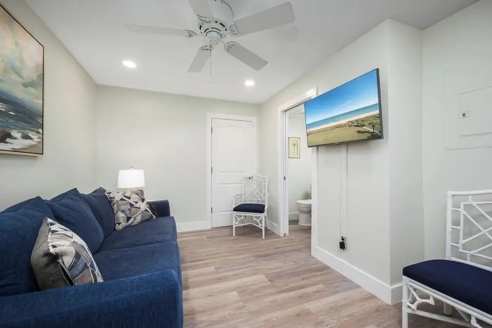 Spyglass 32 by Distinctive Beach Rentals