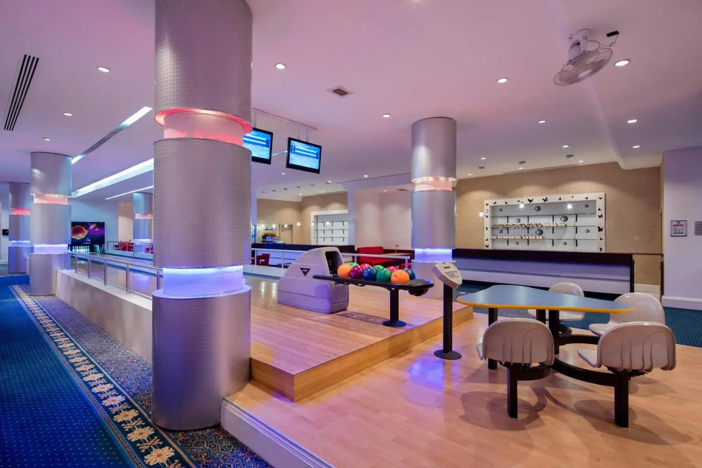 The Norm Oriental — фото