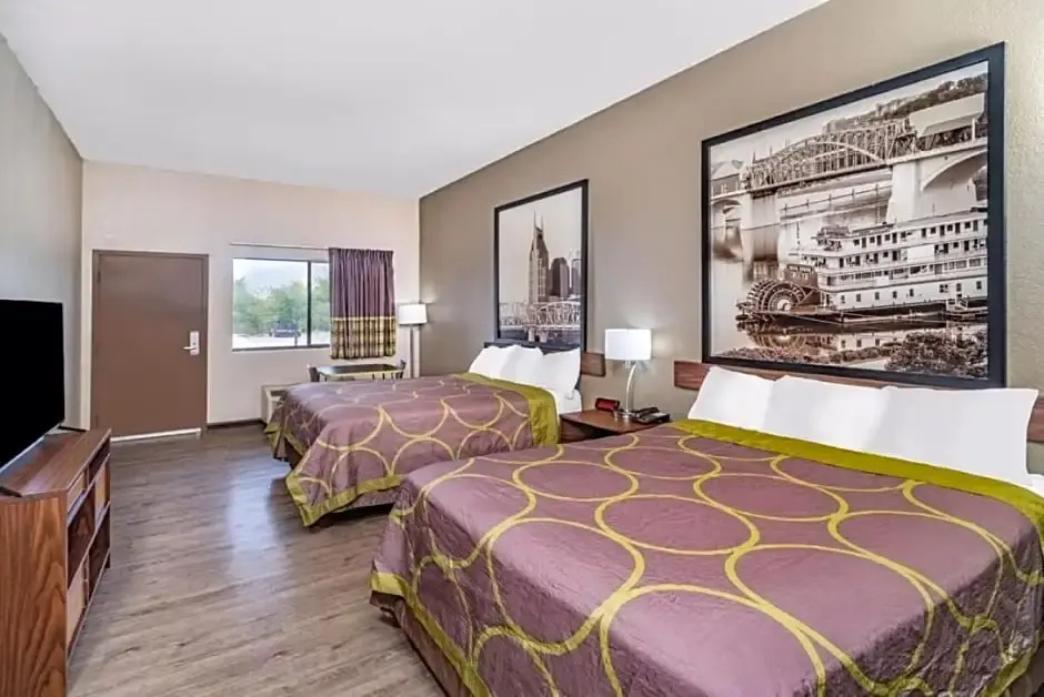 Sextuple Suite