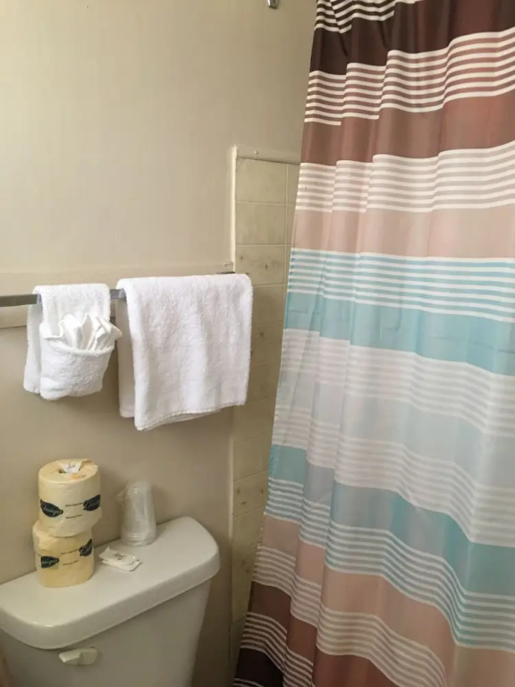 Economy Quadruple room