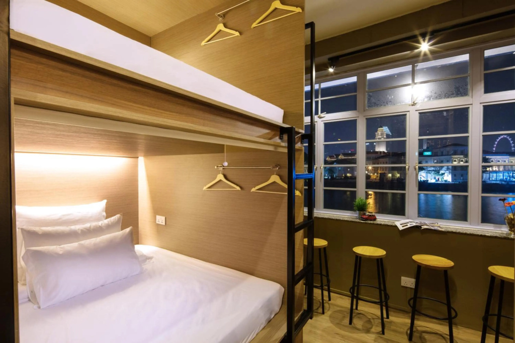 BEAT. Capsule Hostel @ Boat Quay — 2