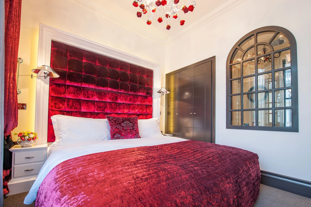 Отель The Exhibitionist Hotel в Лондоне