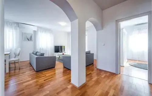 Holiday Home In Basanija