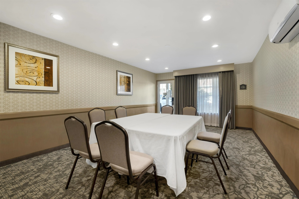 Best Western Plus Carriage Inn - Général