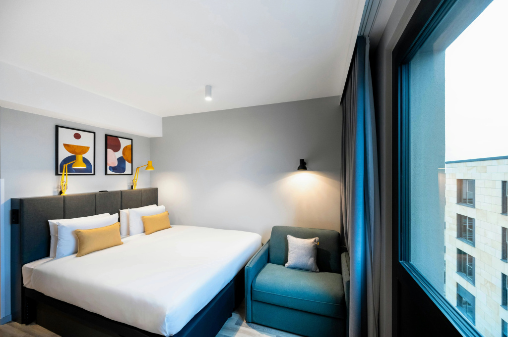 Отель Staycity Aparthotels, Paris, La Défense в Курбевуе