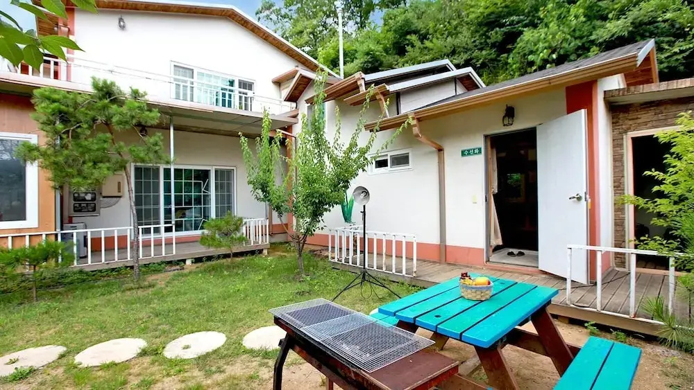Gapyeong Iris Pension