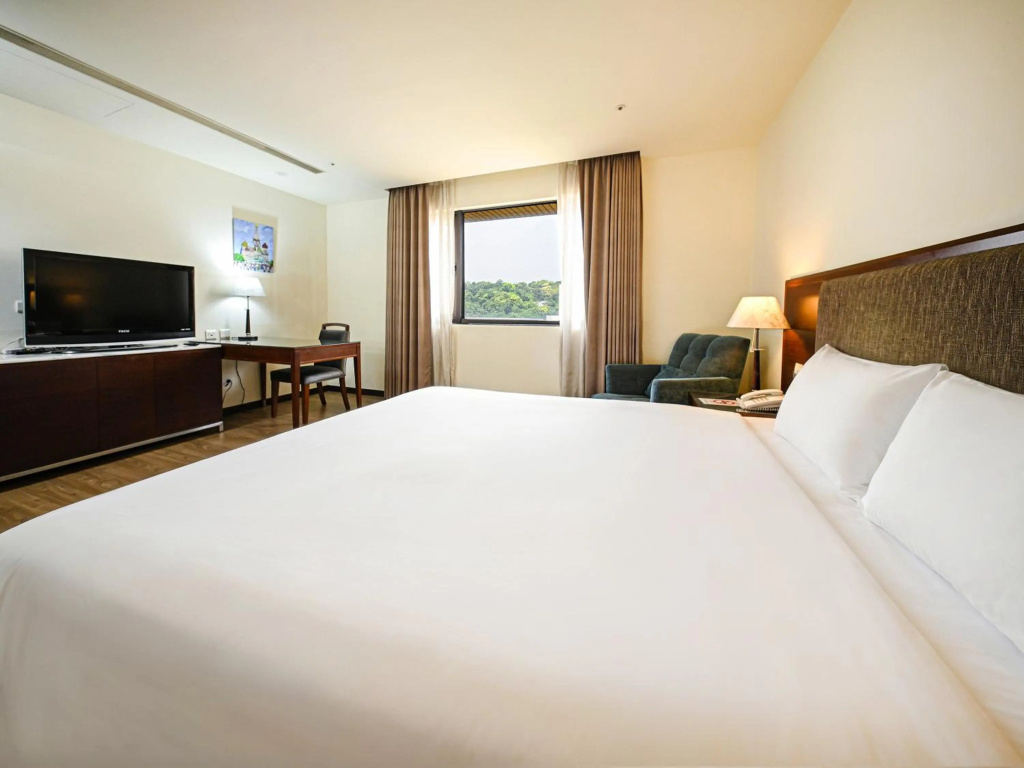 Hotel June — 2