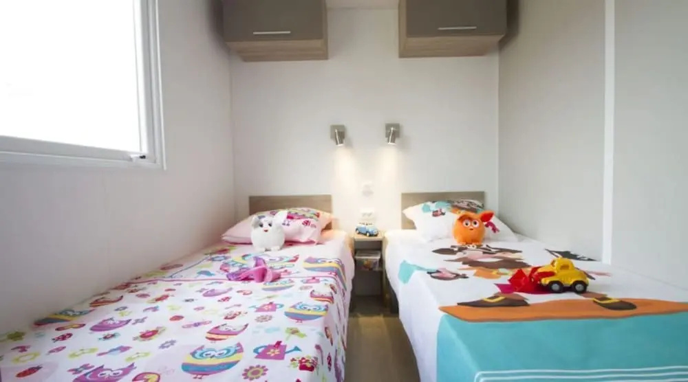 Voir la photo 2 — Mobile Home in Serignan With Great Pool Area