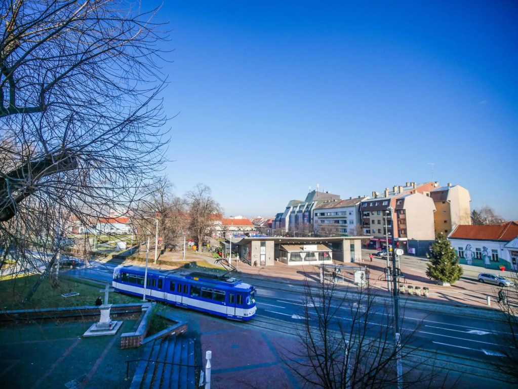 FLAMINGOS Apartman & Fitness OSIJEK