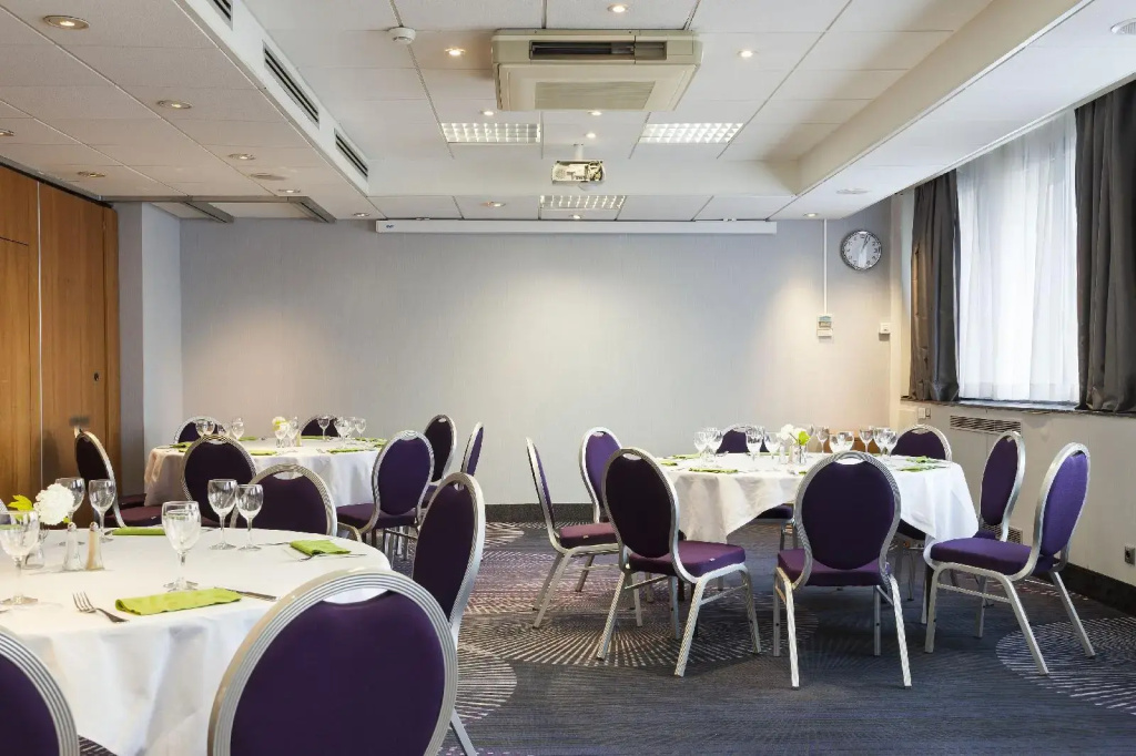 Novotel Tours Centre Gare - Général
